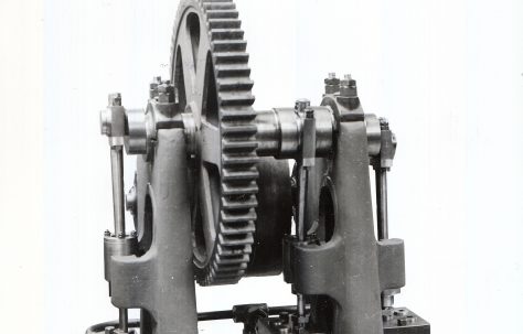 Vertical Three-Throw Hydraulic Pump, belt driven, c.1902