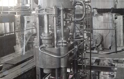 500 ton Hydraulic Projectile Press, O/No. 8844, c.1940