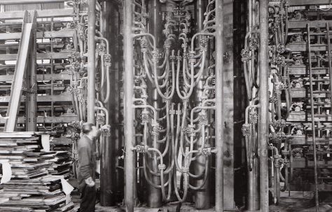 4700 ton Multi-Daylight Platen Press, views taken on site, O/No. 9741, c.1941