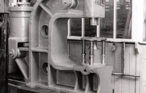 10 ton Pneumatic Press, O/No. 3210, c.1951