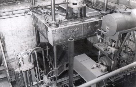 300 ton Upstroking Armature Forcing Press, O/No. 3480, c.1951