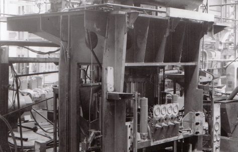 300 ton Treble Action Press, O/No. 3570, c.1951