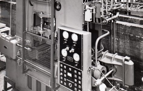 600 ton 'Fittings' Press, O/No. 57650, c.1958