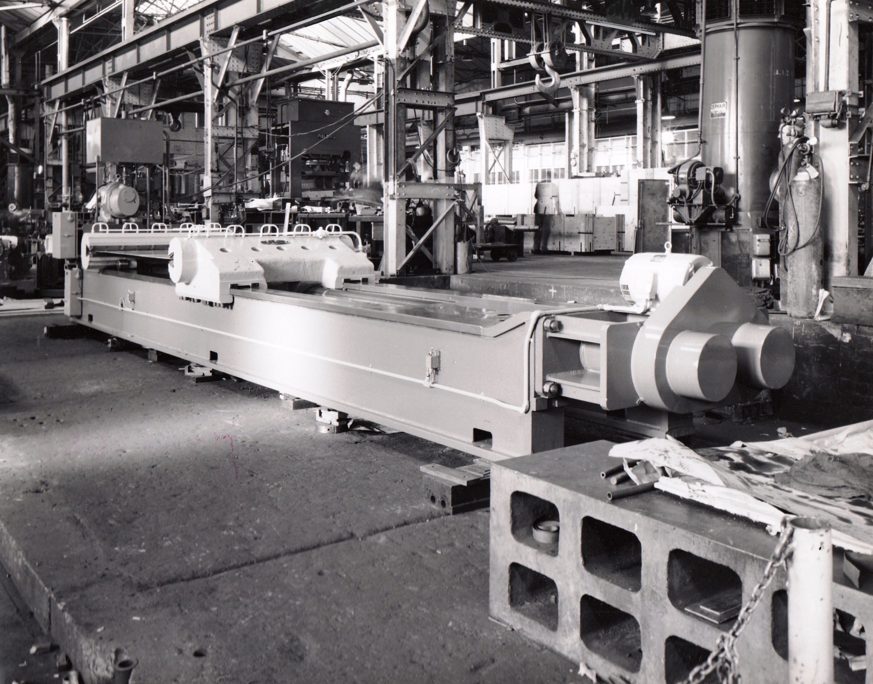 250 ton Horizontal Stretching Machine, O/No. 60180, c.1960