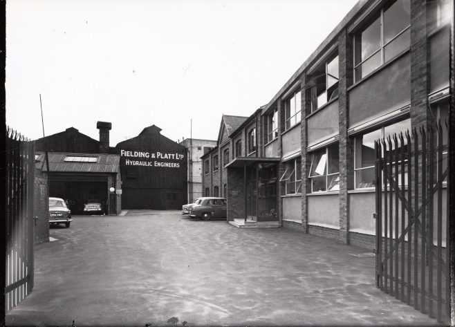 D7338/14/5/11/5609   Taken late 1950s after the office extension was built. | Gloucestershire Archives
