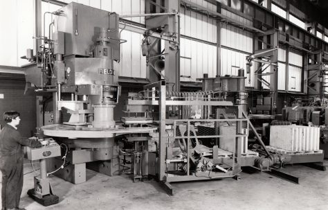 400 ton Three-Column, Three-Mould Slab Press with Automatic Edge-Stacking Unit, views taken in 1970,  O/No. K75910, c.1969