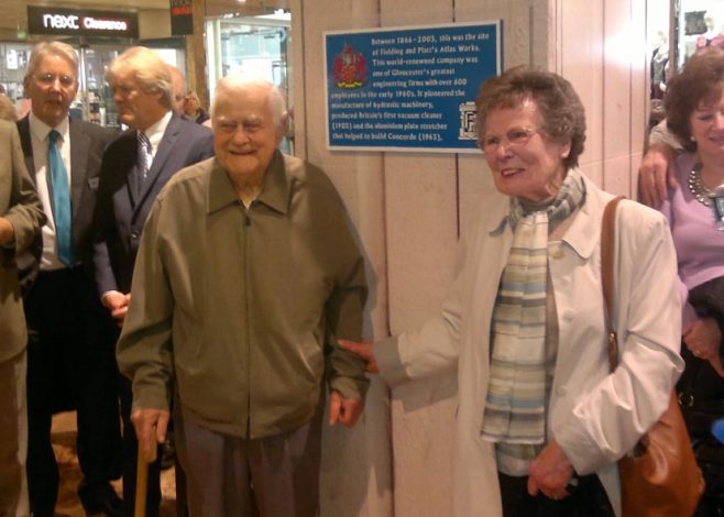 Bob Madeley and Elsie Lane unveil one of the blue plaques