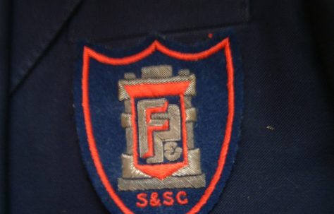 Fielding and Platt Sports and Social Club Badge